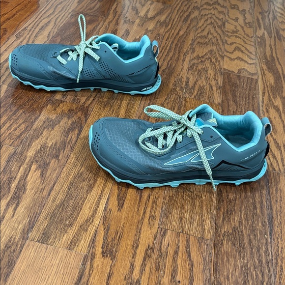 Altra, Women's, Lone Peak 5 Trail-Running Shoes, Size 9, Balsam Green - Picture 3 of 8